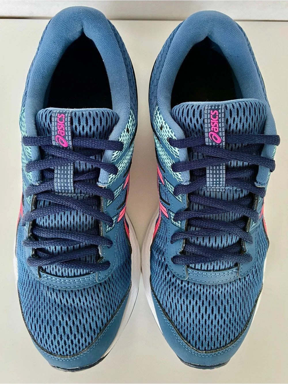 Asics Gel-Contend 6 - Running/Gym Shoes Women's Size 7.5 - Blue/Pink - 1012A570
